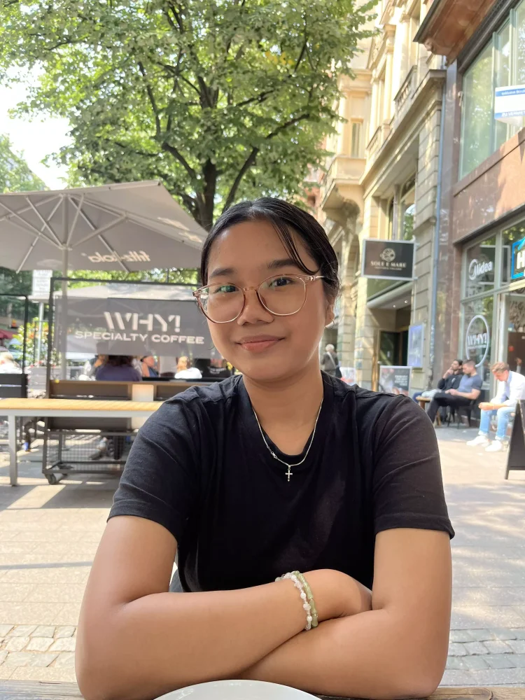 Clara Rosari Rahel Sibarani